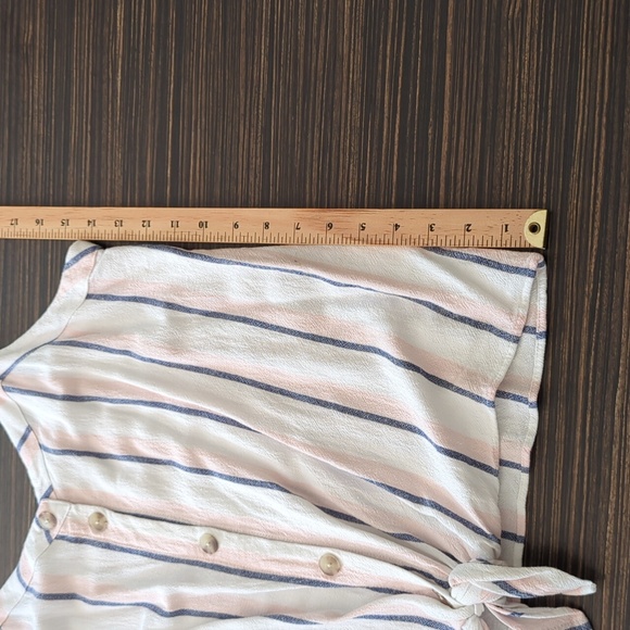 Reitman's pink and white button down tank top - Picture 7 of 7